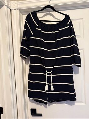 Mazik short romper size large
